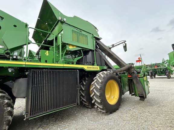 Image of John Deere CP770 equipment image 2