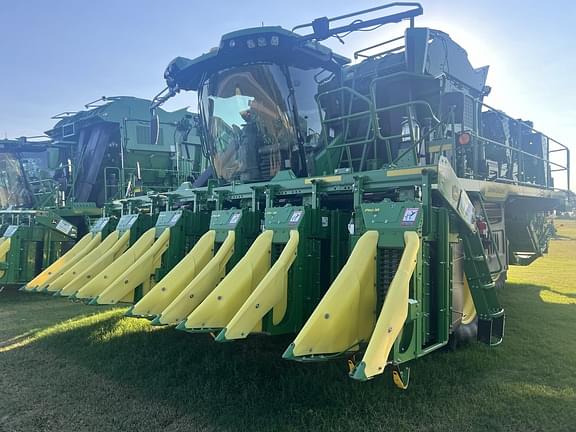 Image of John Deere CP770 equipment image 1