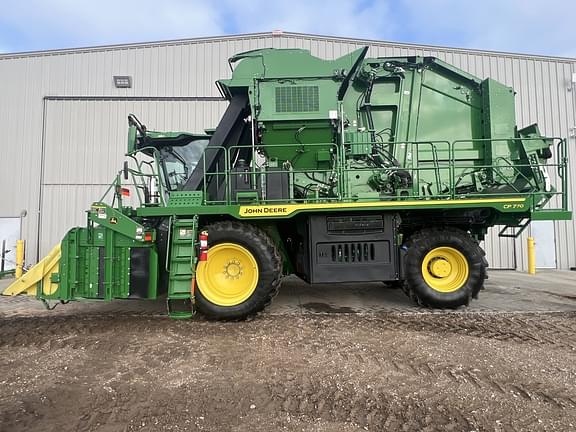 Image of John Deere CP770 equipment image 3