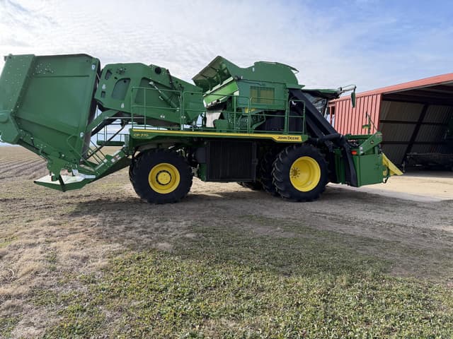 Image of John Deere CP770 equipment image 1