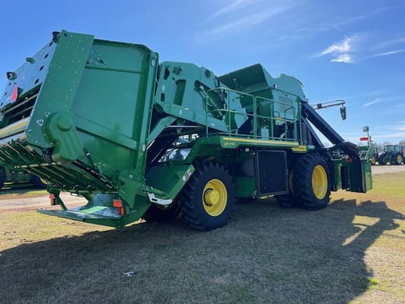 Image of John Deere CP770 equipment image 3