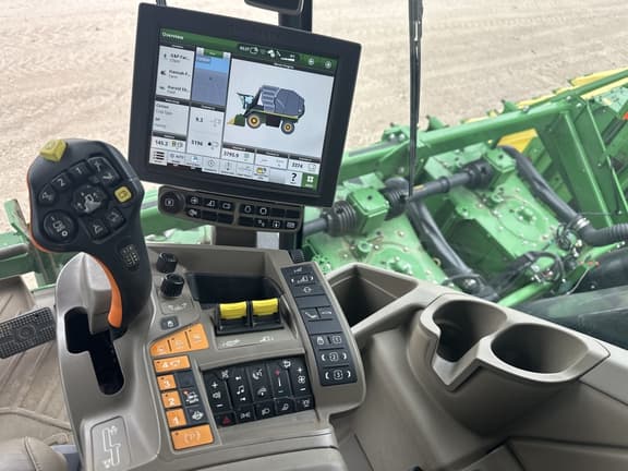Image of John Deere CP770 equipment image 4