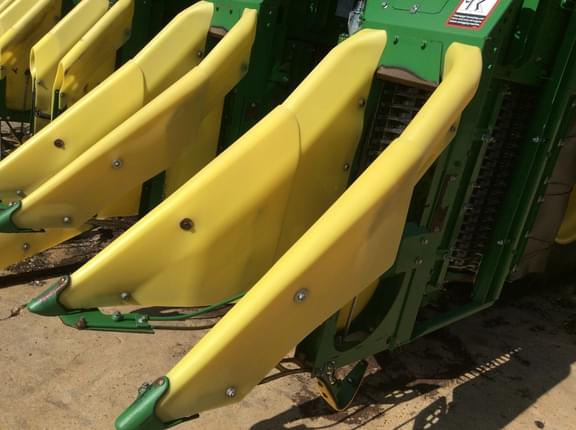 Image of John Deere CP770 equipment image 2