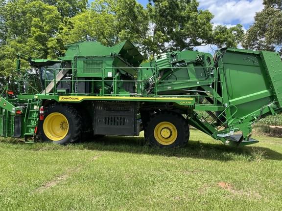 Image of John Deere CP770 equipment image 1
