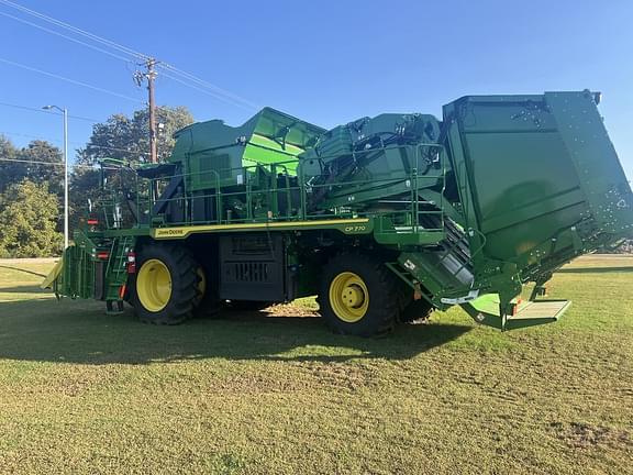 Image of John Deere CP770 equipment image 2