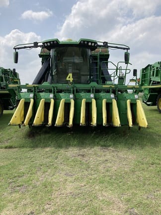 2023 John Deere CP770 Equipment Image0