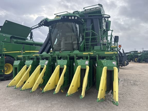 Image of John Deere CP770 equipment image 1