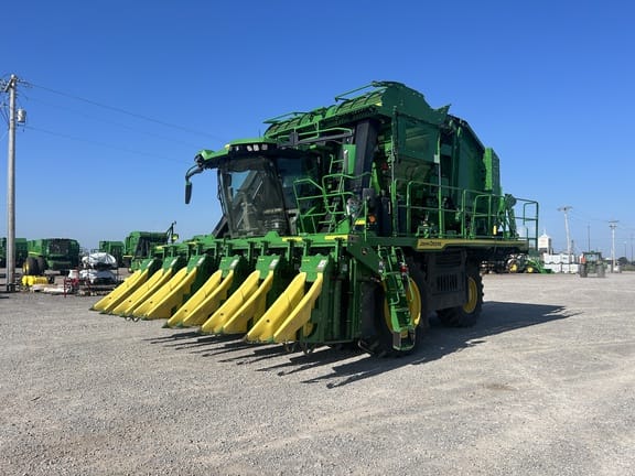 2023 John Deere CP770 Equipment Image0
