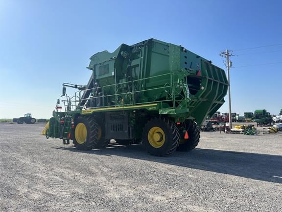 Image of John Deere CP770 equipment image 2