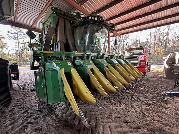 Image of John Deere CP770 equipment image 1