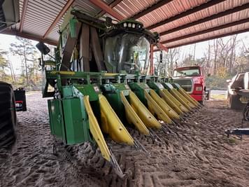 Main image John Deere CP770