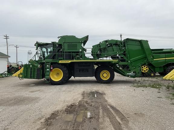 Image of John Deere CP770 equipment image 1