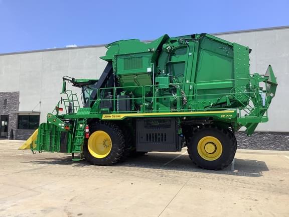 Image of John Deere CP770 equipment image 2