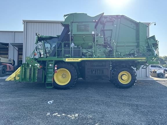 Image of John Deere CP770 Image 0