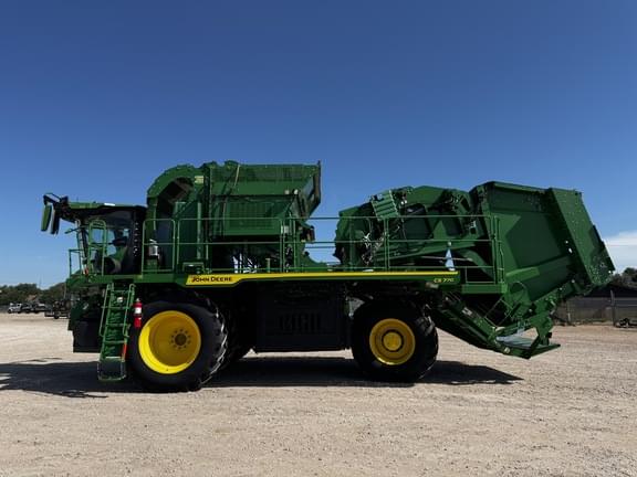 Image of John Deere CS770 equipment image 1