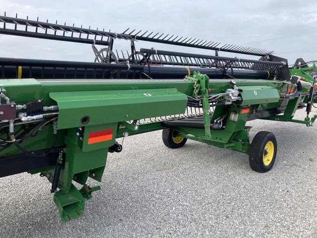 Image of John Deere D636 equipment image 3