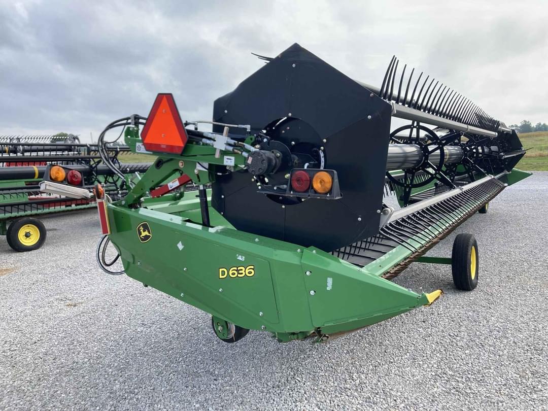 Image of John Deere D636 Primary image