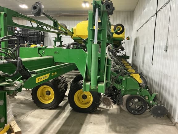Image of John Deere DB60 equipment image 4