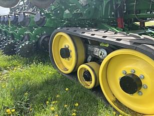 Main image John Deere DB60 17