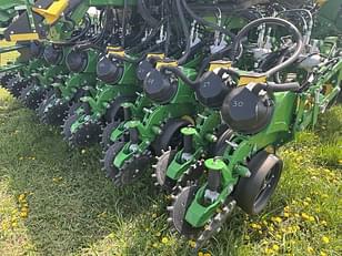 Main image John Deere DB60 20