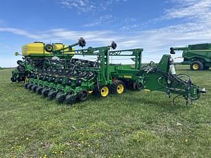 Main image John Deere DB60 3