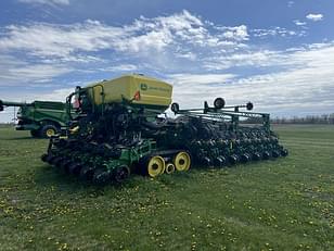 Main image John Deere DB60 5