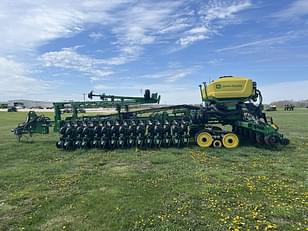 Main image John Deere DB60 8