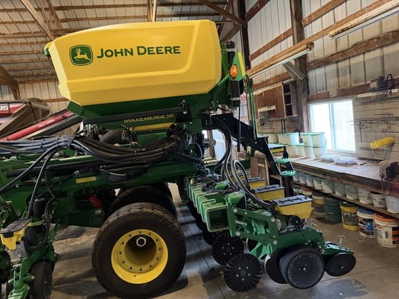 Image of John Deere DB60 equipment image 2