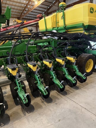 2023 John Deere DB60 Equipment Image0