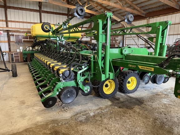 Image of John Deere DB60 equipment image 2
