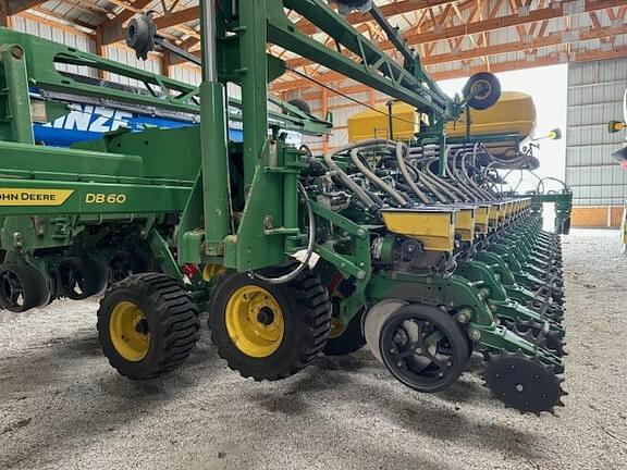 Image of John Deere DB60 Primary image