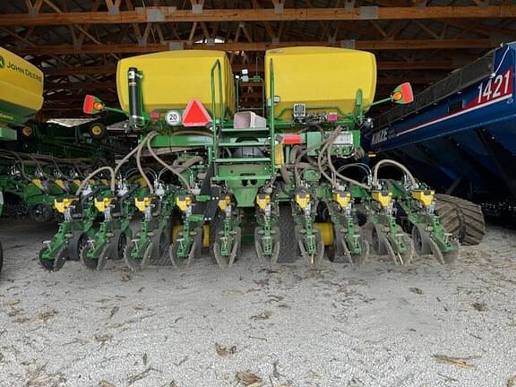 Image of John Deere DB60 equipment image 4