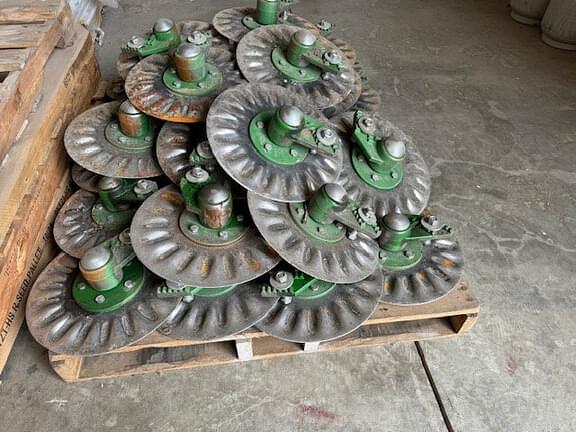 Image of John Deere DB60 equipment image 3