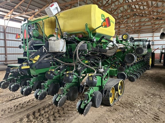 Image of John Deere DB60 equipment image 4