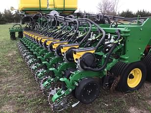 Main image John Deere DB60 7