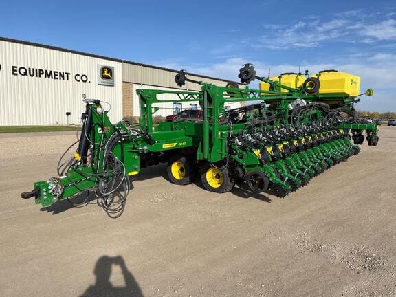 Main image John Deere DB60
