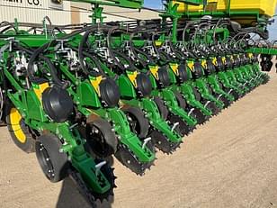 Main image John Deere DB60 13