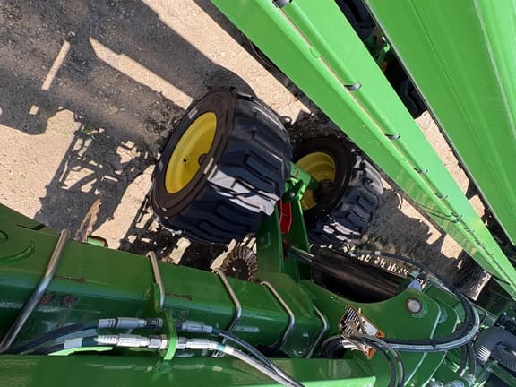 Image of John Deere DB60 equipment image 4
