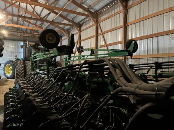 Image of John Deere DB60 equipment image 3