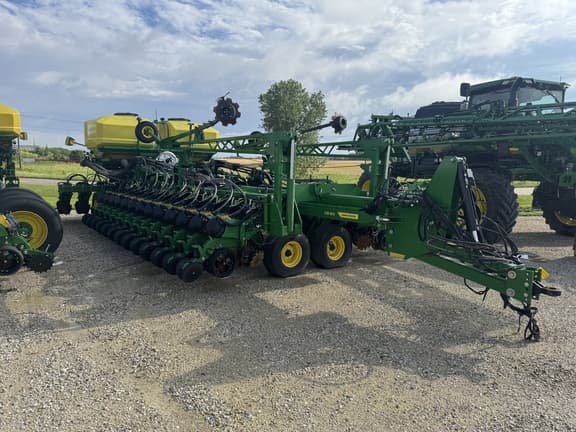 Image of John Deere DB60 equipment image 1