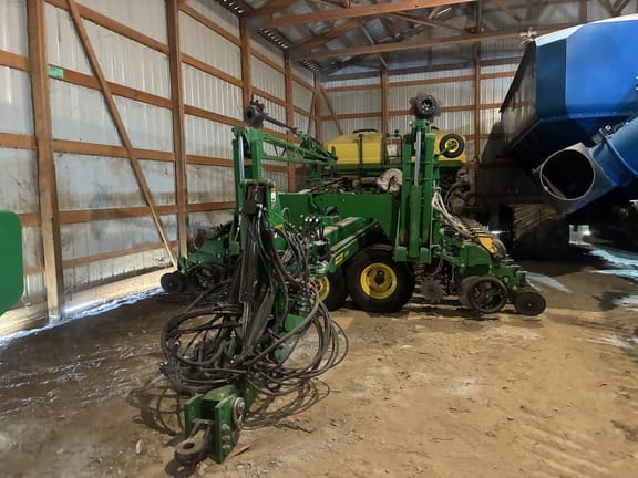 2023 John Deere DB60 Equipment Image0