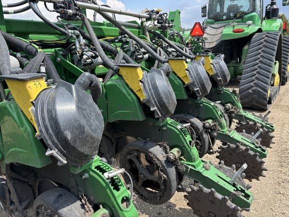 Image of John Deere DB66 equipment image 3