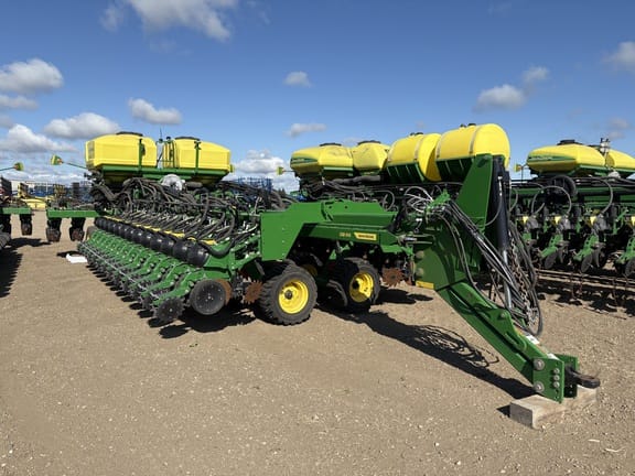 2023 John Deere DB66 Equipment Image0