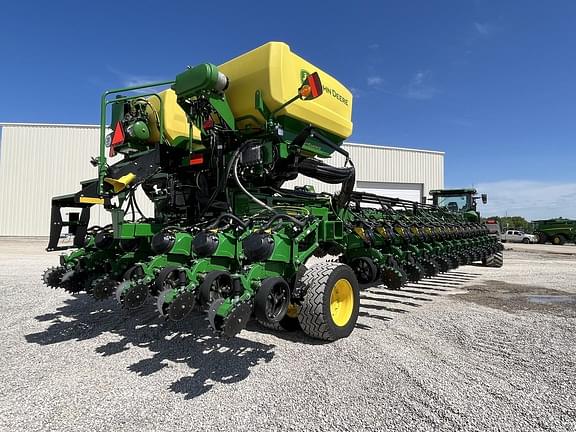 Image of John Deere DB80 equipment image 1