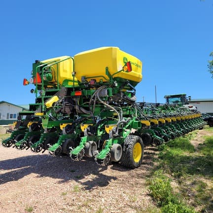 Image of John Deere DB80 Primary image