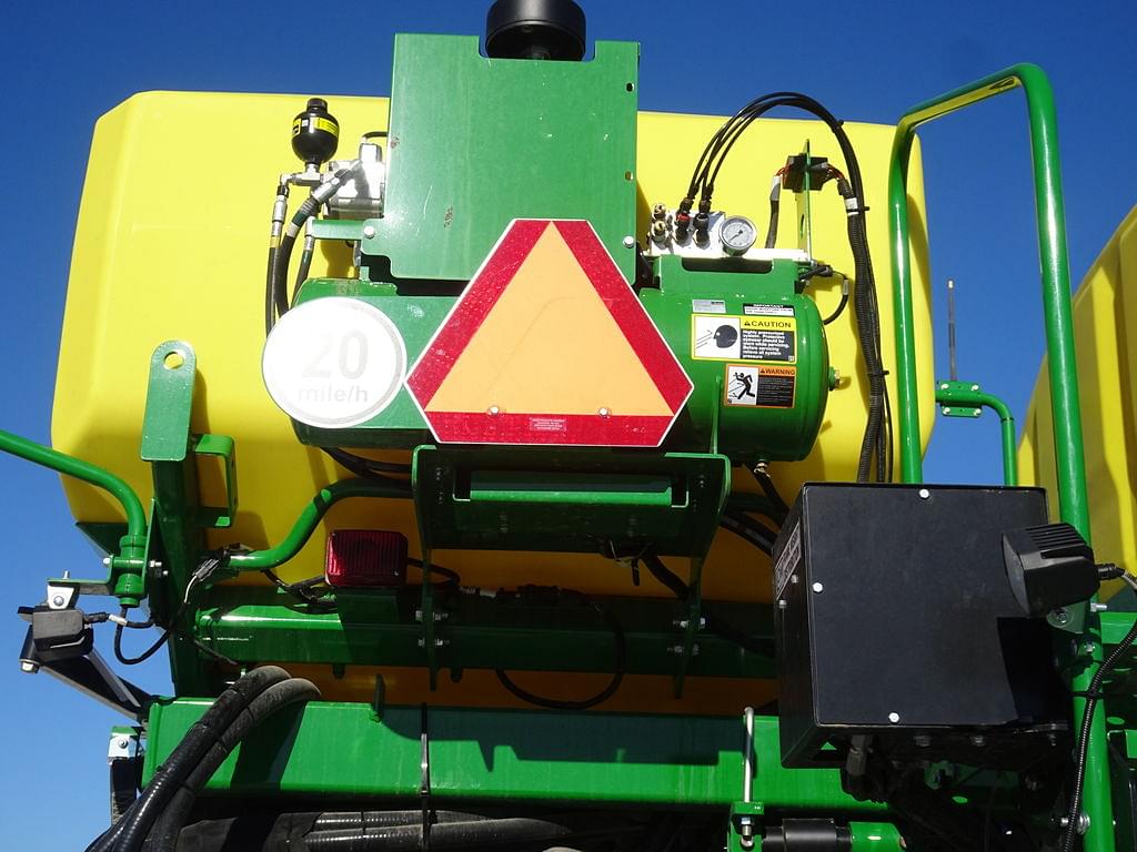 Image of John Deere DB80 Primary image