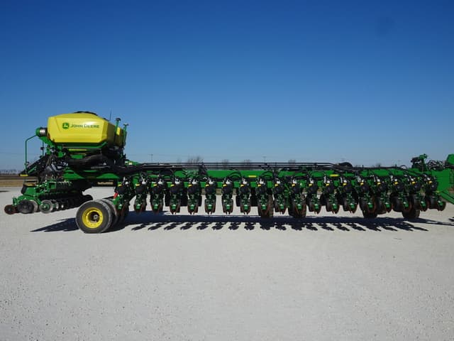 Image of John Deere DB80 equipment image 3