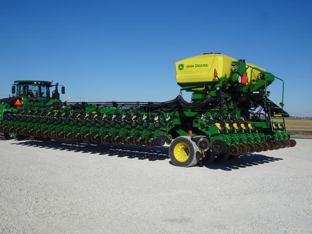 Image of John Deere DB80 equipment image 4