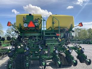 Main image John Deere DB80 8