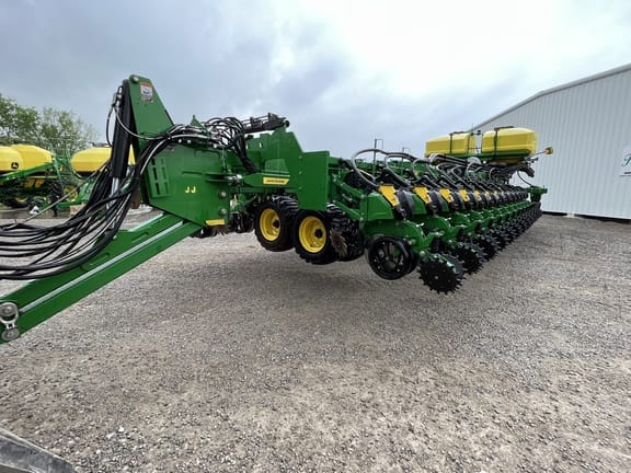 2023 John Deere DB80 Equipment Image0